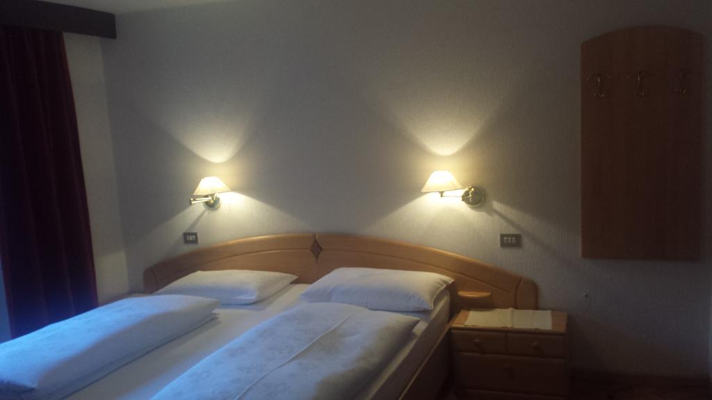 Hotel Garnì Gardena - Appartments 3*
