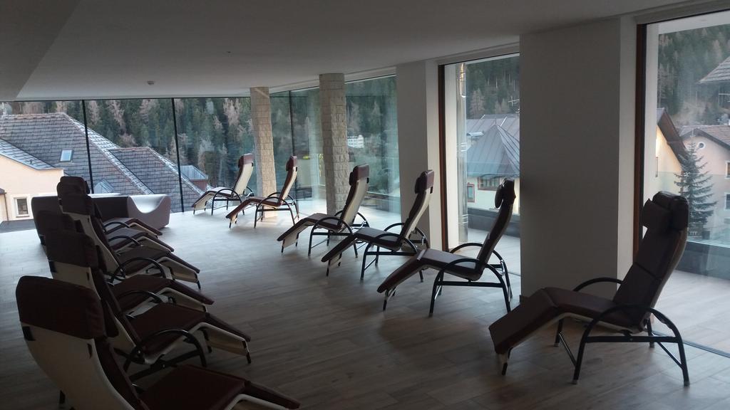 Hotel Garnì Gardena - Appartments Santa Cristina Val Gardena