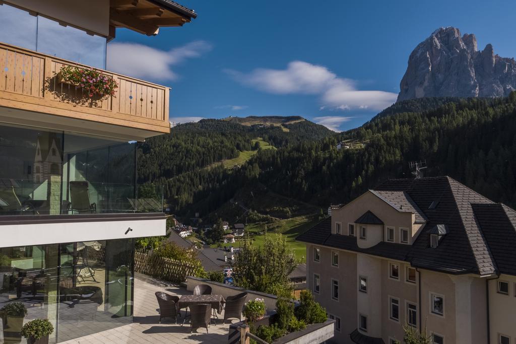 Garnì Gardena - Appartments Santa Cristina Val Gardena