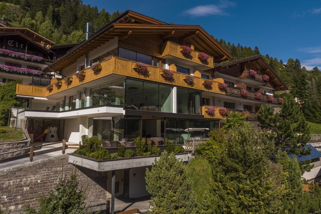 Hotel Garni Gardena - Appartments 3*